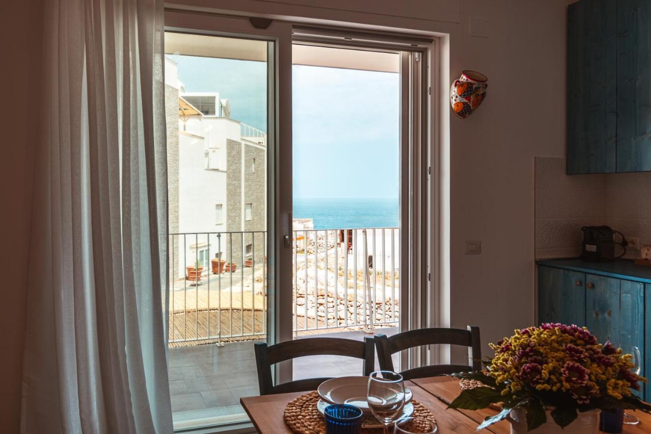 Da Riva Apartment Sea View - Housea بولينيانو آ ماري المظهر الخارجي الصورة